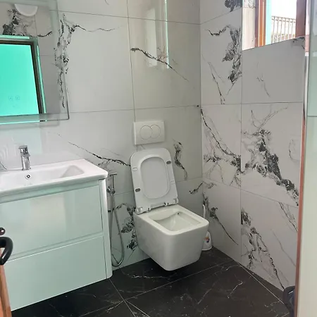 Appartement Airport Nest Kamez